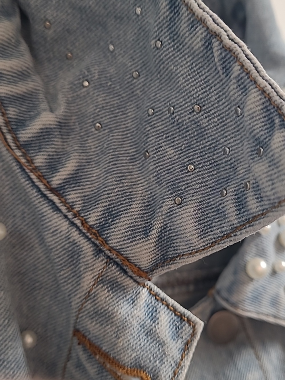 Ci Sono Light Wash Pearl-Studded Denim Vest Sleeveless Four Pocket Sz XL - Picture 12 of 13